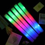 Bagheta cu Led, Embo, din Burete, cu Baterii, Lumina Multicolora, 48 x 4 cm, Alb - imagine 9
