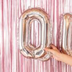 Balon Folie Metalizata Litera Q, Embo, 80 cm, Umflati cu Heliu sau Aer, Ambalaj Individual, Pai inclus, Argintiu - imagine 2