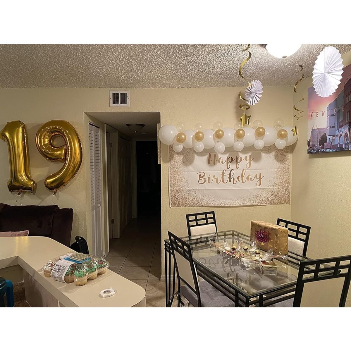 Balon din Folie Metalizata Embo, Figurina Cifra, Tema Aniversare 100 cm, Ambalaj Individual, Pai inclus, Umflare cu Aer sau Heliu, Auriu, Cifra 9 - imagine 4