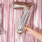 Balon din Folie Metalizata Embo, Figurina Cifra, Tema Aniversare 40 cm, Ambalaj Individual, Pai inclus, Umflare cu Aer sau Heliu, Argintiu, Cifra 7 - imagine 2