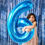 Balon din Folie Metalizata Embo, Figurina Cifra, Tema Aniversare 80 cm, Ambalaj Individual, Pai inclus, Umflare cu Aer sau Heliu, Albastru, Cifra 6 - imagine 7