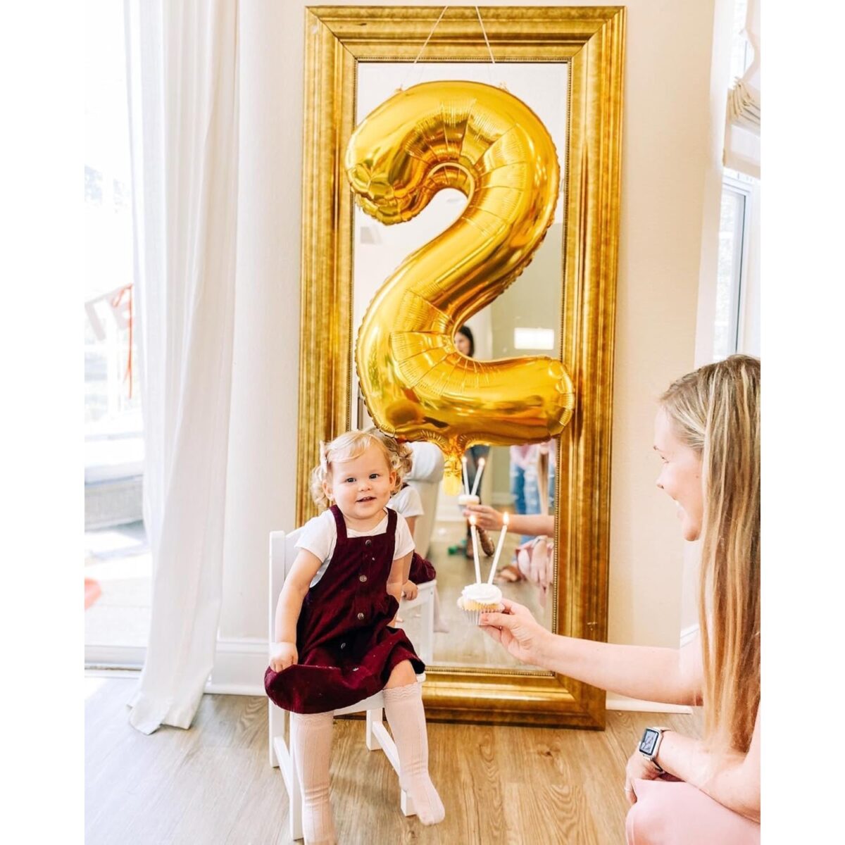Balon din Folie Metalizata Embo, Figurina Cifra, Tema Aniversare 100 cm, Ambalaj Individual, Pai inclus, Umflare cu Aer sau Heliu, Auriu, Cifra 2 - imagine 5