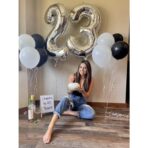 Balon din Folie Metalizata, Embo, Figurina Cifra, Tema Aniversare 100 cm, Ambalaj Individual, Pai inclus, Umflare cu Aer sau Heliu, Argintiu, Cifra 2 - imagine 3