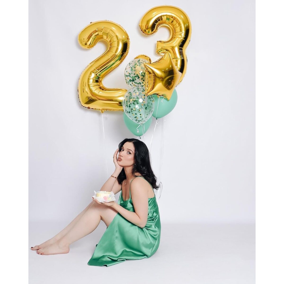 Balon din Folie Metalizata Embo, Figurina Cifra, Tema Aniversare 80 cm, Ambalaj Individual, Pai inclus, Umflare cu Aer sau Heliu, Auriu, Cifra 3 - imagine 7