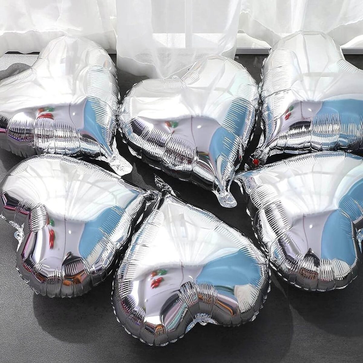 Balon din Folie Metalizata, Embo, Figurina Inimioara, Model Simplu, Tematica Iubire, 40 cm, Ambalaj Individual, Pai Inclus, Umflare cu Aer sau Heliu, Argintiu - imagine 5