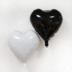 Balon din Folie Metalizata, Embo, Figurina Inimioara, Model Simplu, Tematica Iubire, 40 cm, Ambalaj Individual, Pai Inclus, Umflare cu Aer sau Heliu, Negru - imagine 3