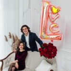 Balon din Folie Metalizata, Embo, Figurine, Model LOVE, Tematica Iubire, 110x64 cm, Ambalaj Individual, Pai Inclus, Umflare cu Aer sau Heliu, Roz - imagine 6