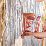 Balon Folie Metalizata Litera F, Embo, 40 cm, Umflati cu Heliu sau Aer, Ambalaj Individual, Pai inclus, Rose Gold - imagine 4
