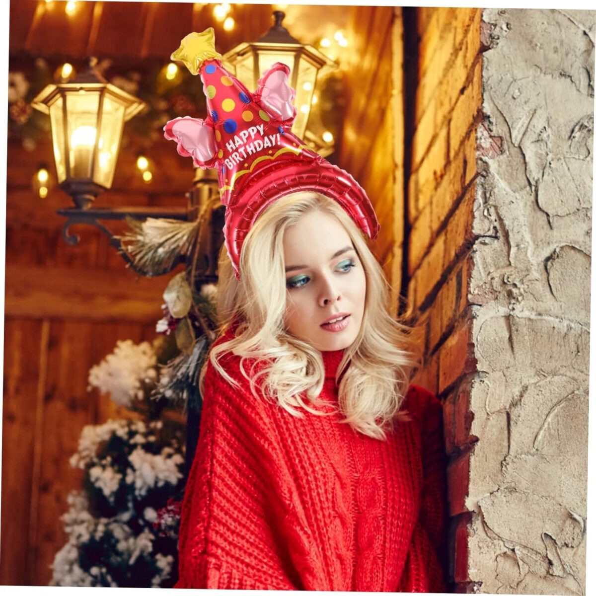 Balon din Folie Metalizata, Embo, Tip Coronita, Model Palarie de Petrecere, Ambalaj Individual, Pai Inclus, Umflare cu Aer sau Heliu, 31 x 50 cm, Rosu - imagine 2