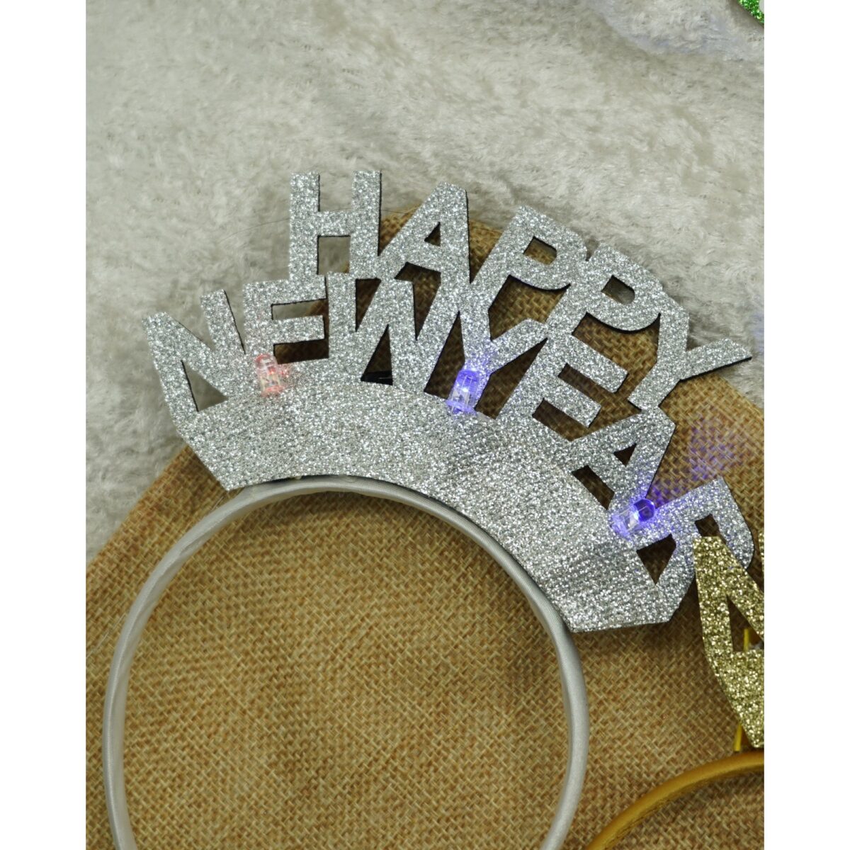 bentita-cerc-happy-newyear-culoare-gri-metalic-marime-standard-flippy-61f11804b1955.jpg Bentita/cerc Happy Newyear, culoare gri metalic, marime standard, Embo - imagine 4
