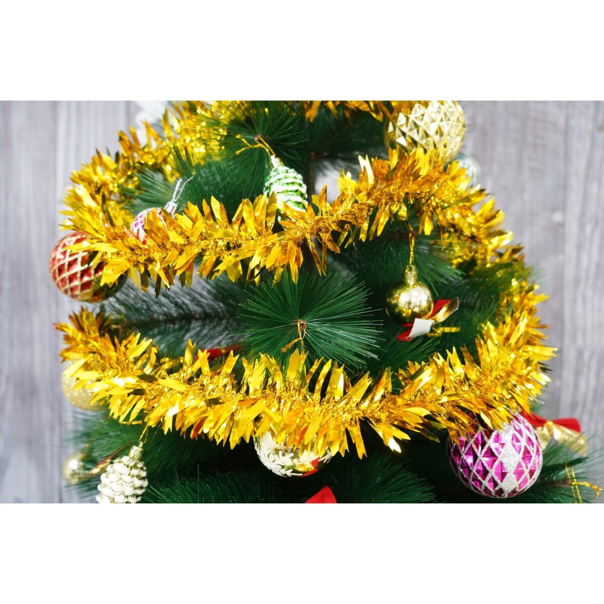 Beteala Craciun, Embo, auriu, marimea:  2 m x 6.5 cm material:folie PVC, interior/exterior - imagine 4