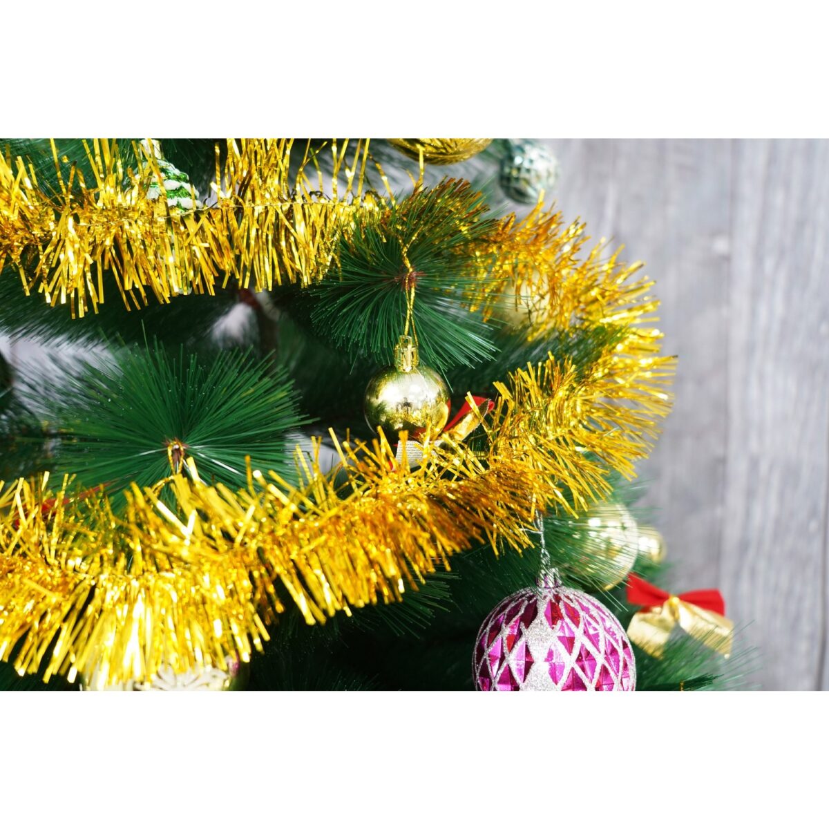 Beteala Craciun, Embo, auriu, marimea: 2 m x 7 cm material:folie PVC, interior/exterior - imagine 3