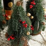 Decoratiune Craciun pentru Masa, Embo, Ornament de Decor Model Brad de Craciun de Dimensiuni Mici, pentru Birou si Interior, din Plastic 30 x 15 x 15 cm, Verde - imagine 4