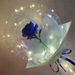 Buchet Decorativ, Embo, Trandafir in Balon cu Lumini Led, Diametru 35 cm, 2 x Baterii AA (neincluse), Albastru/Alb - imagine 3
