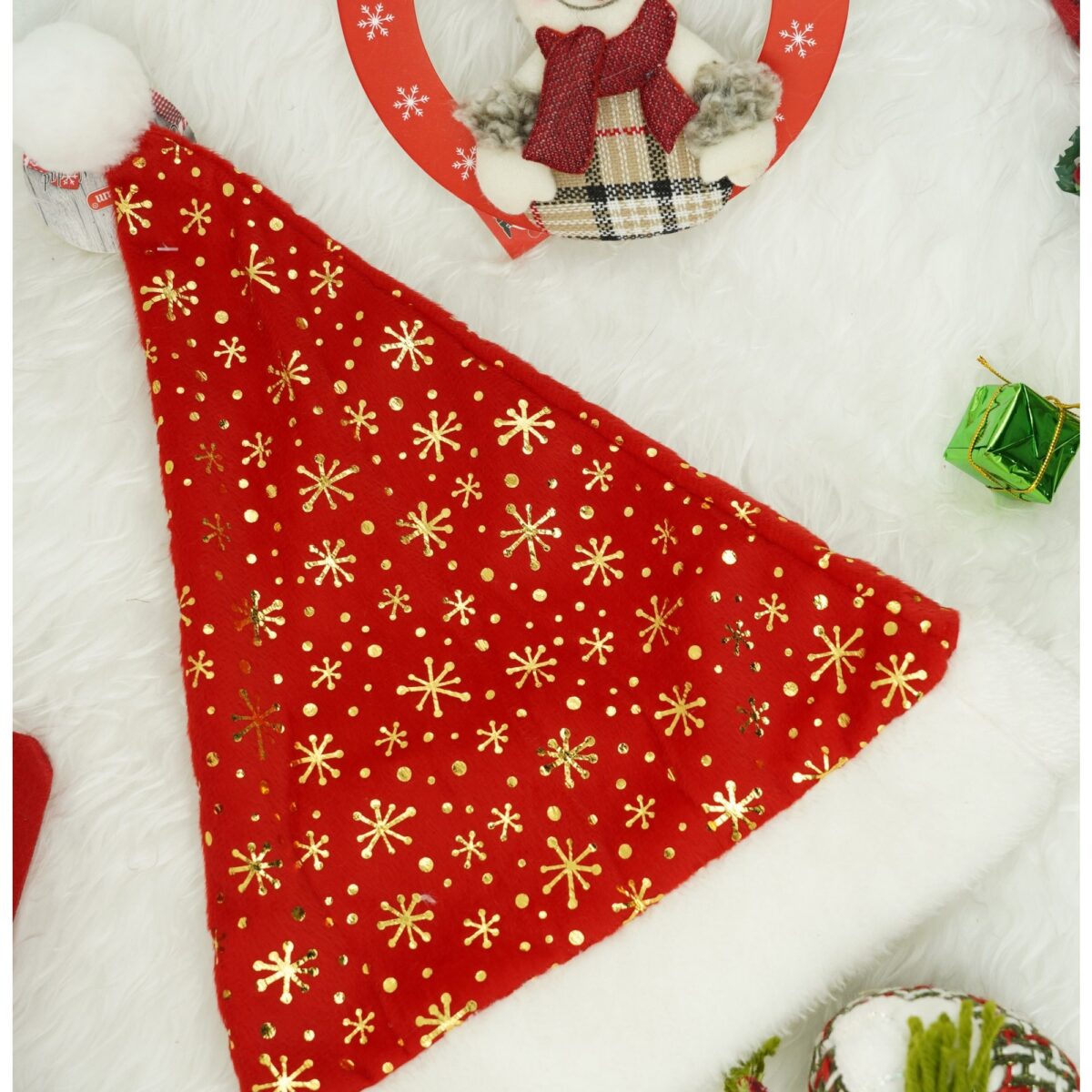 Caciulita de Mos Craciun, Embo,cu ornament auriu fulg de nea, rosie, marime universala, material textil - imagine 3