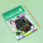 Caiet cu fise razuibile Embo, DIY Magic Scratch, 12 File, Curcubeu, Creion din Lemn, Cartonase negre, 14.2 x 9.8 cm, Verde - imagine 4