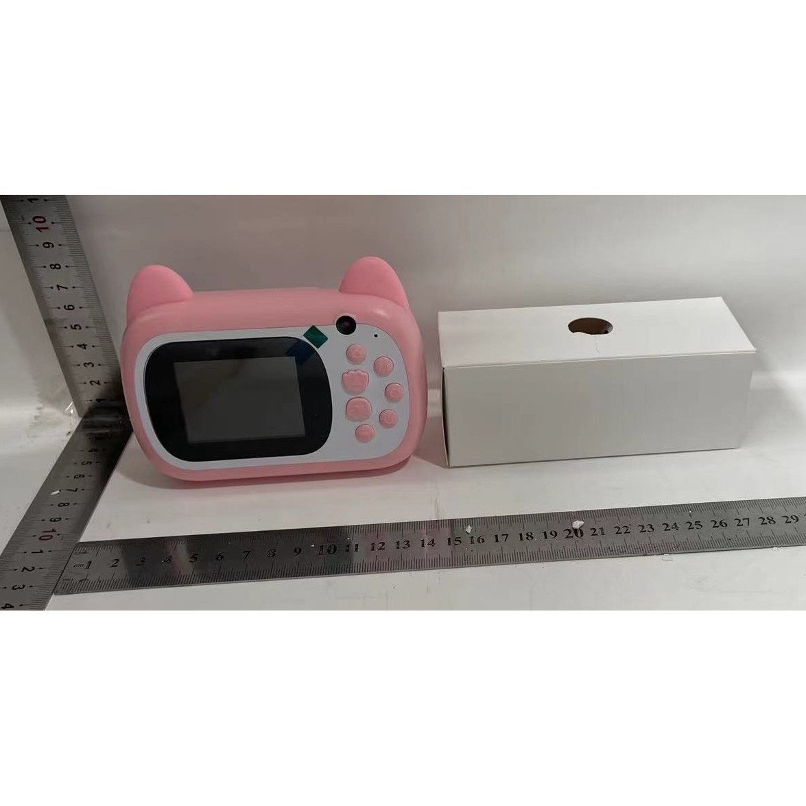 camera-instantanee-pentru-copii-flippy-camera-frontala-selfie-cu-functie-de-printare-cablu-usb-c-blu-67a4fe940416b.jpg Camera Instantanee pentru Copii, Embo, Camera Frontala + Selfie, cu Functie de Printare, Cablu USB-C, Bluetooth, Compatibil iOS/Android, Imprimare APP, Model Pisica Smiley Face, Roz - imagine 4