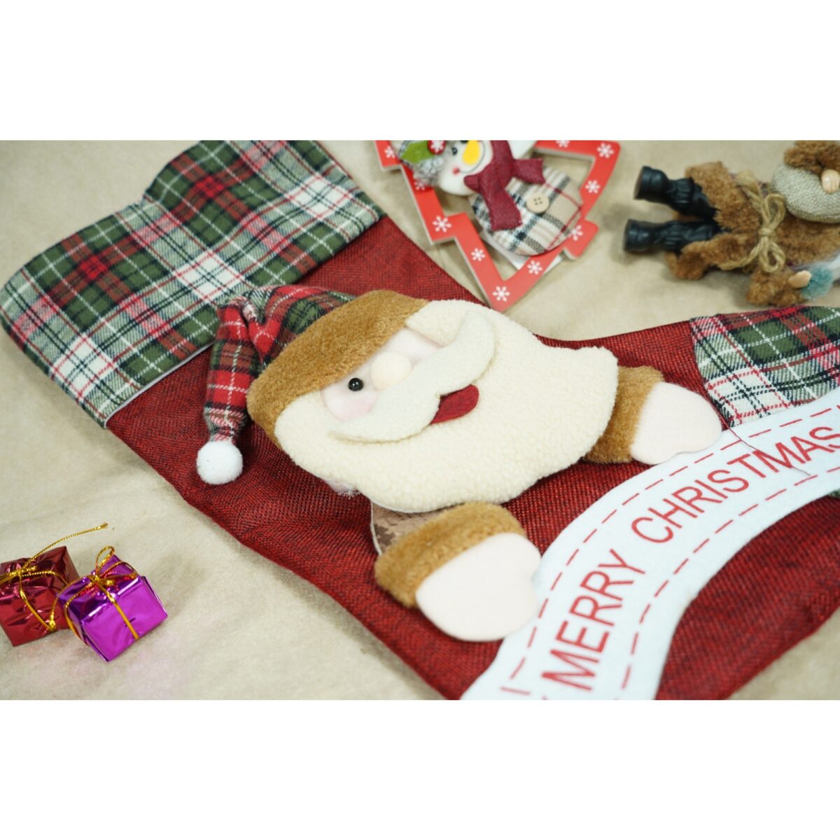 Ciorap Cadouri, Embo,cu model Mos Craciun,rosu, marimea 23x45 cm, textil, interior - imagine 4