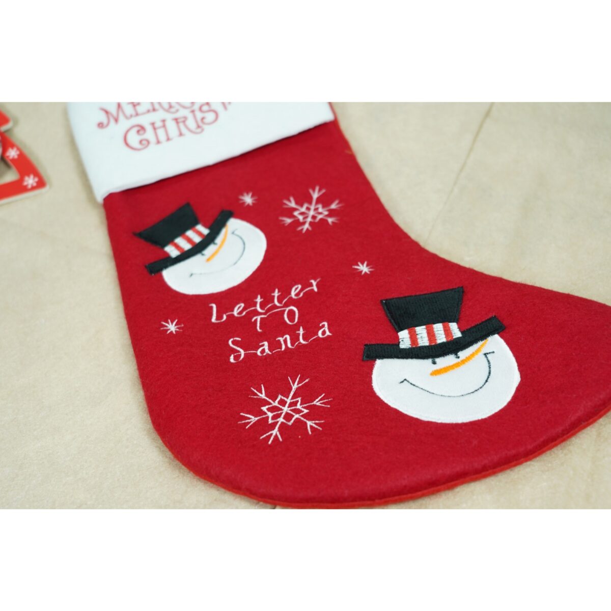 Ciorap Cadouri, Embo,cu model om de zapada, rosu, marimea 20x40 cm, textil, interior - imagine 2