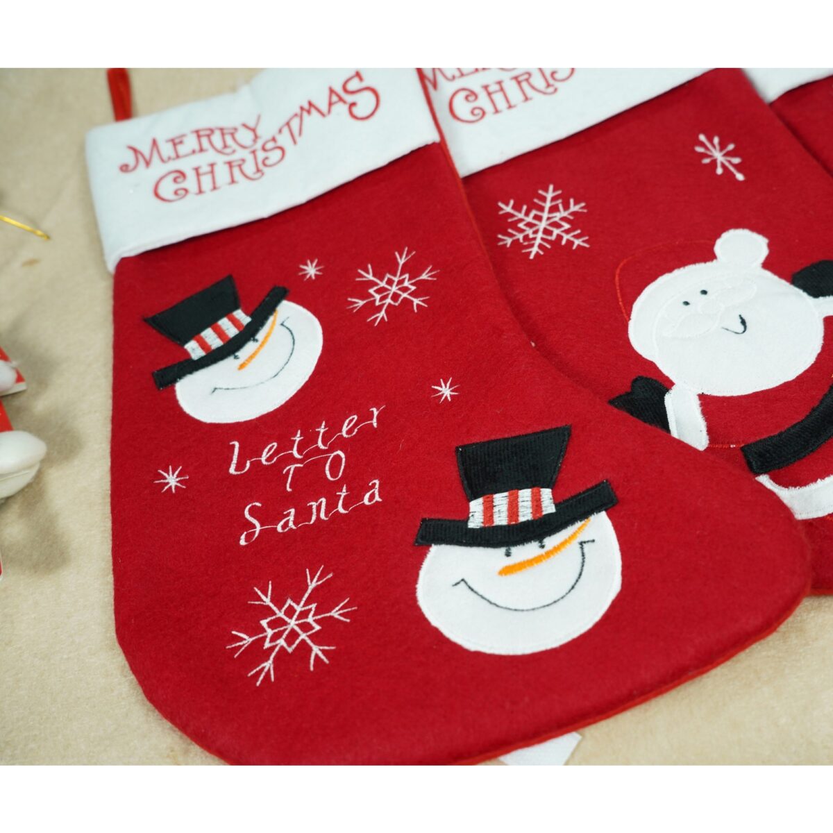 Ciorap Cadouri, Embo,cu model om de zapada, rosu, marimea 20x40 cm, textil, interior - imagine 4
