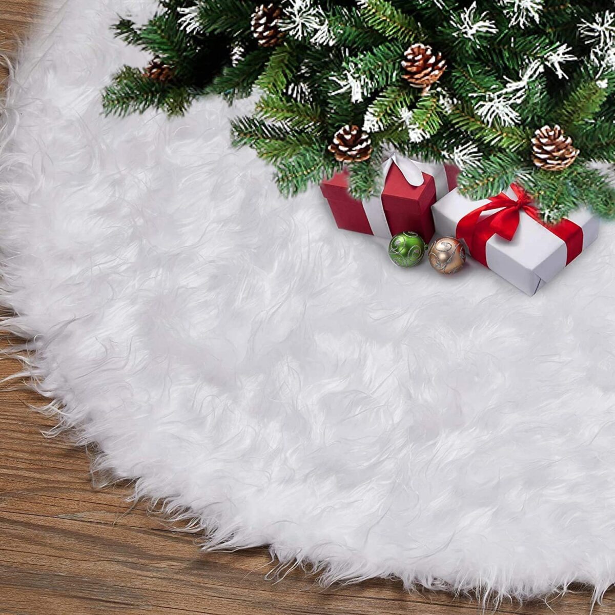 Covor pentru bradul de Craciun, diametru 90 cm, blana grosime 7 cm, alb - imagine 11