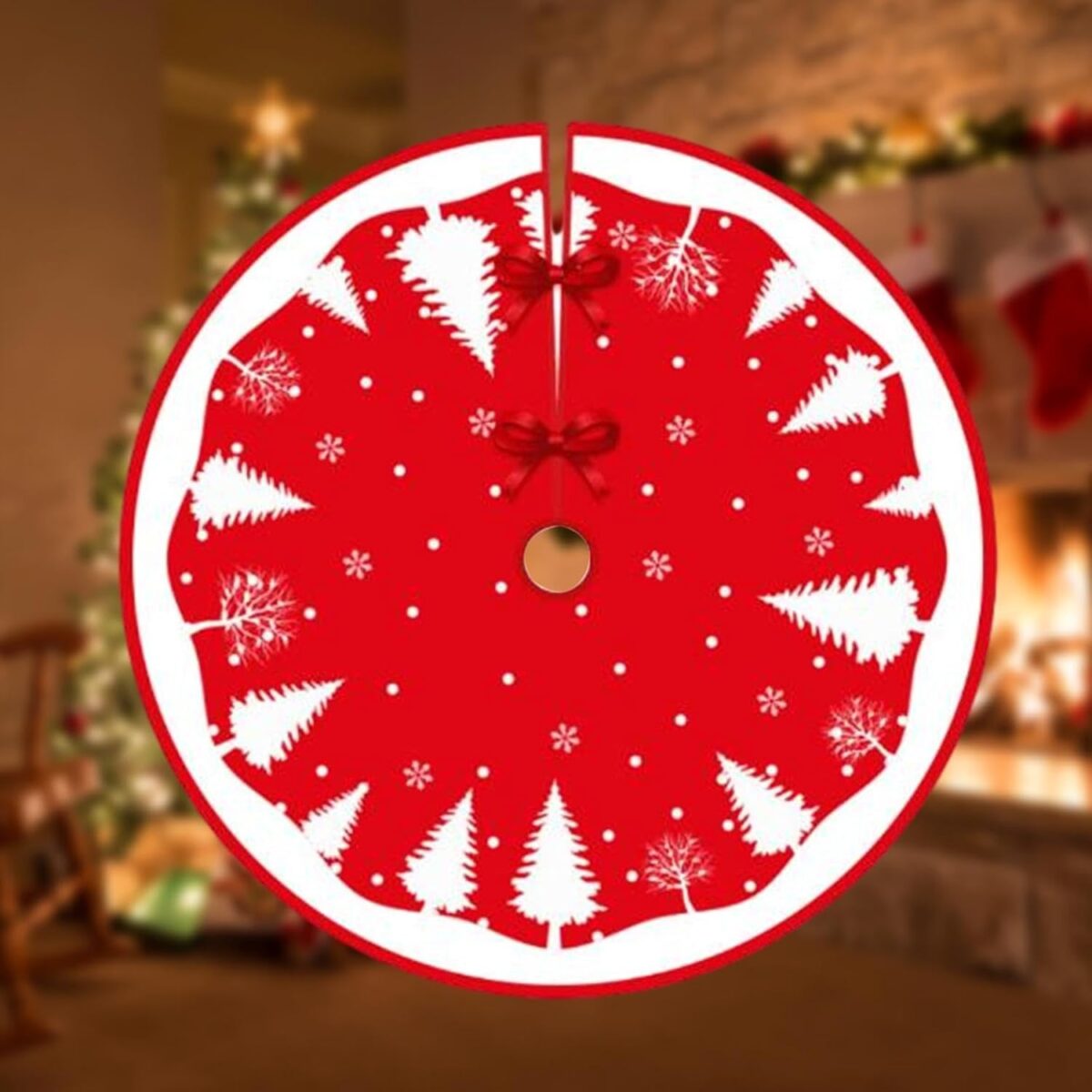 Covoras pentru Bradul de Craciun, Embo, din Tesatura Pufoasa, cu Fundite de Prindere, Model Brazi, Rosu/Alb, Diametru 90 cm - imagine 6