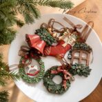 Decoratiune de Craciun, Embo, pentru Brad, Model Soseta, 10 x 6 cm, din Rasina, Multicolor - imagine 5