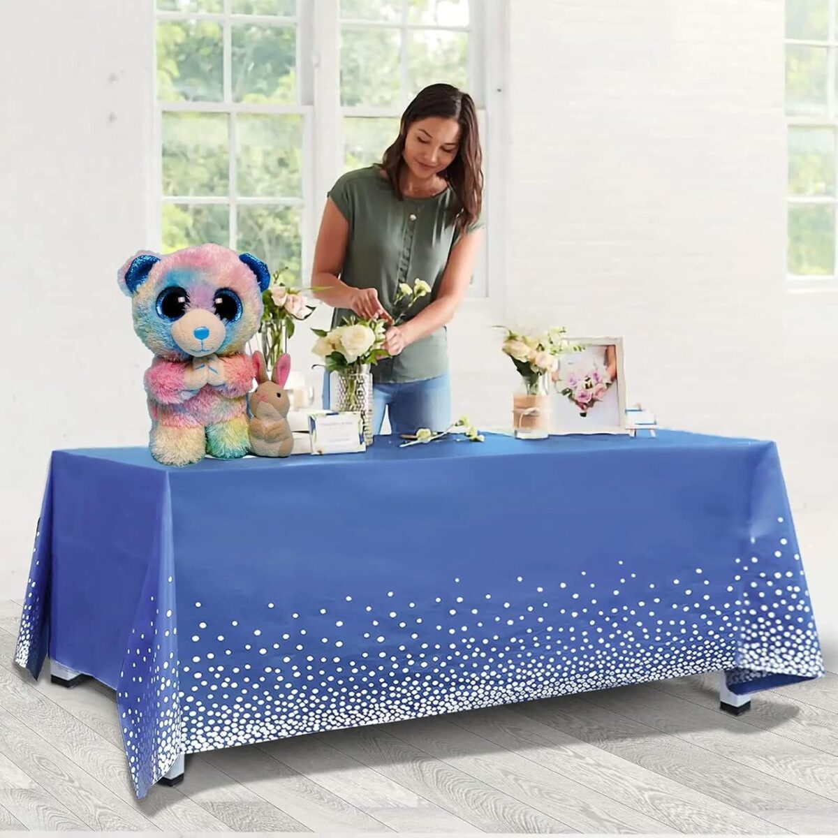 Fata de Masa, Embo, din PEVA, Imprimeu Buline Argintii, 137 x 274 cm, Impermeabila, Fara Pete, Curatare Rapida, Albastru Inchis - imagine 4