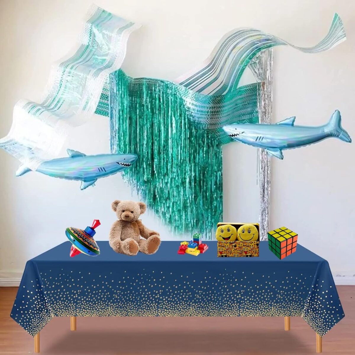 Fata de Masa, Embo, din PEVA, Imprimeu Buline Aurii, 137 x 274 cm, Impermeabila, Fara Pete, Curatare Rapida, Albastru Inchis - imagine 4