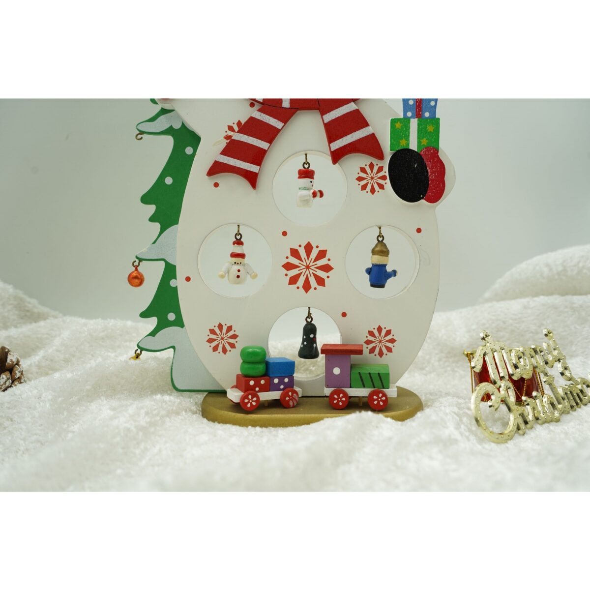 Figurina decorata de Craciun, Om de zapada, Alb, din Lemn, 18 cm x 24.5 cm, Interior, Embo - imagine 4