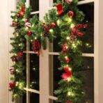 Ghirlanda de Craciun, Embo, din Brad Artificial cu Decoratiuni, cu Baterii, 50 LED-uri, 270 cm, Verde - imagine 5