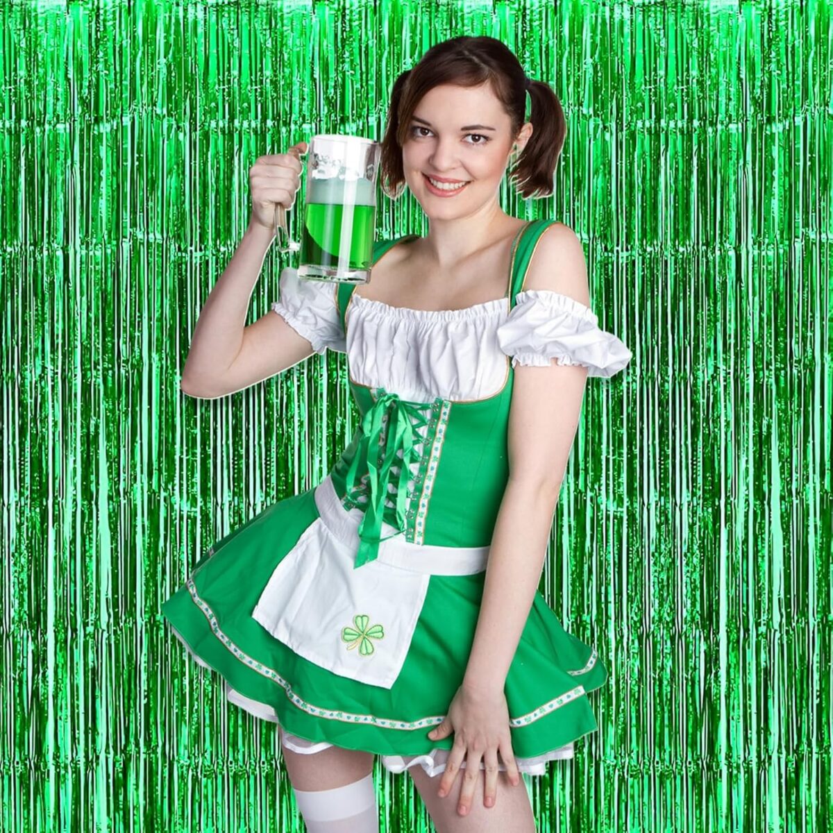 Perdea Franjurata, Embo, Model Decor Petrecere, pentru Fundal de Poze, Amenajare Colorata a Petrecerii, Dimensiune 100x200 cm, Verde - imagine 4