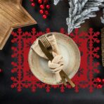 Set 12 Servete pentru Masa si Suporturi de Pahare/Tacamuri, Embo, Scris Merry Christmas, 6 Servete 25x35 cm, 6 Suporturi de 10x10 cm, Rosu - imagine 6