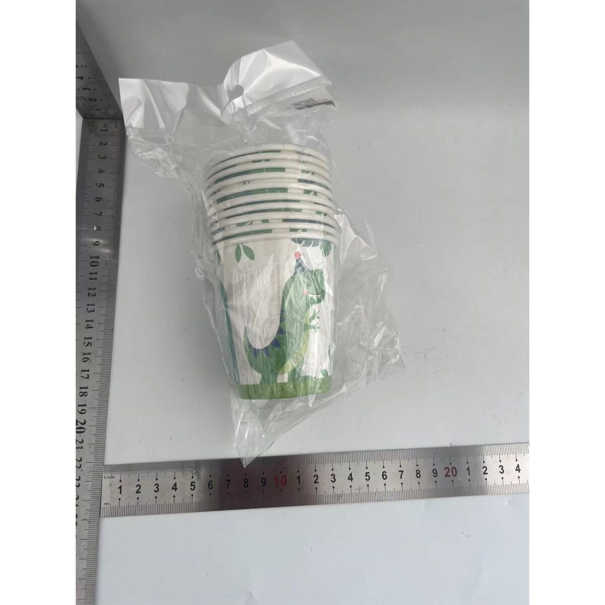 Set 10 Pahare de Carton Happy Birthday, Embo, Model Dinozauri, Tematica Aniversare, 7.5x8.5 cm, 200 mL, Multicolor - imagine 2