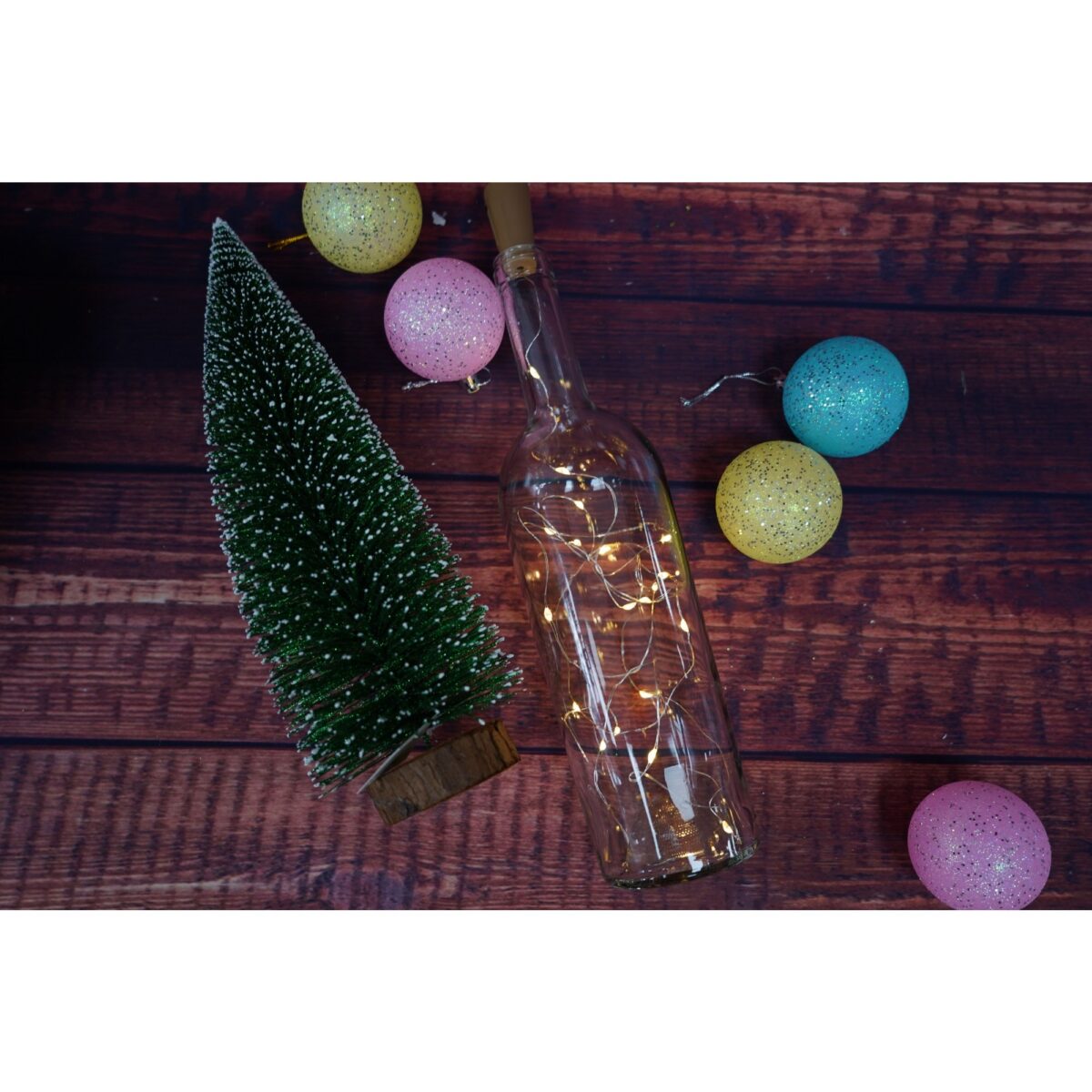 Instalatie de Craciun, Liniara, 2 m, Baterii, 20 LED-uri, Alb Cald, Fir Cupru, Interior/Exterior, Embo - imagine 3