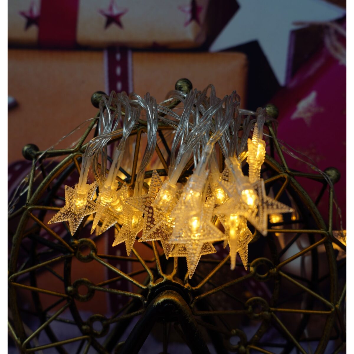 Instalatie Craciun, 3 M,20 de LED-uri, alb-cald, model cu stelute, liniara, cu baterie, interior/exterior, Embo - imagine 3