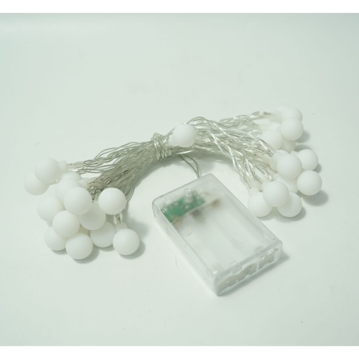 Instalatie Craciun, 3.5 m, 30 de LED-uri, multicolor RGB, model cu bilute, liniara, cu baterie, interior/exterior, Embo - imagine 6