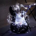 Instalatie Liniara de Craciun, 20 m, 200 Led-uri, Alb Rece, 8 jocuri de lumini, Transformator, Interconectabila, Prelungitor 5 m inclus, Fir Cupru, Embo