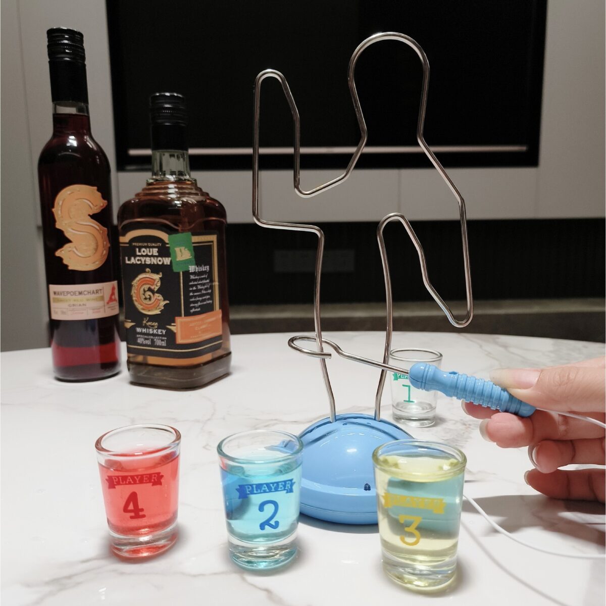 Joc de baut, Buzz Wire, Embo, pentru Petreceri, Distractie, Pahare de Shot din Sticla Incluse, 4 Jucatori, Multicolor - imagine 3