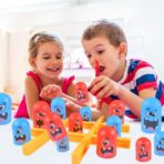 Joc Interactiv, Embo, Tic Tac Toe Gobble, din Plastic, +3 Ani, 18 Piese, 21.5 x 4 x 10 cm, Albastru/Rosu - imagine 6