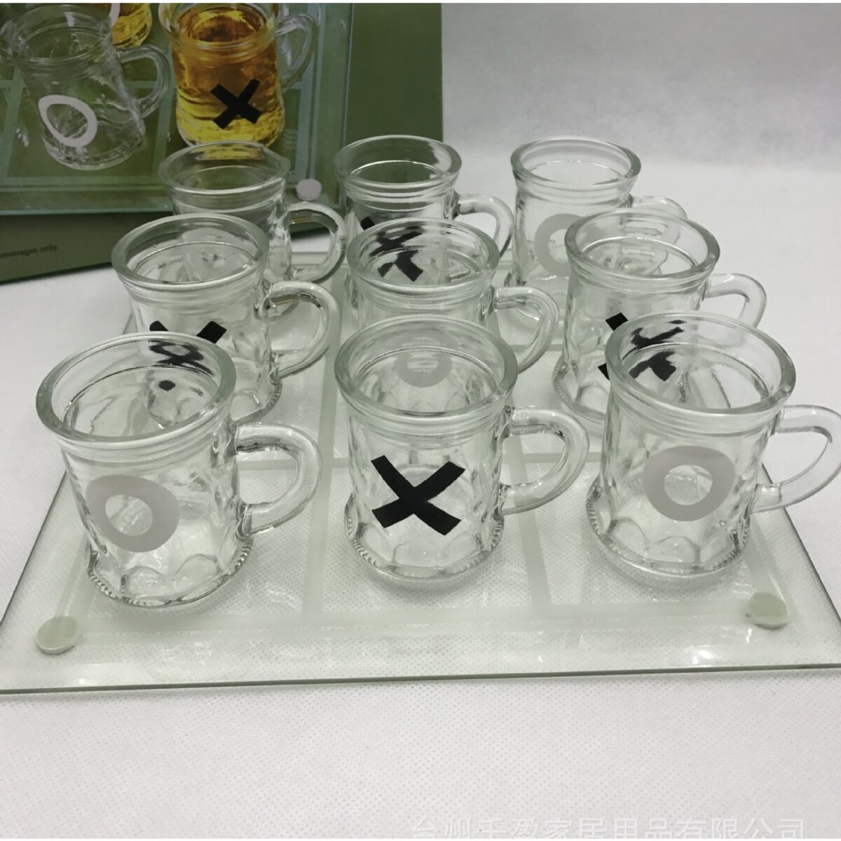 Joc X si O Embo, cu Mini Halbe din Sticla, 25 x 25 cm, pentru Petreceri, Decor, Cadouri, Transparent - imagine 3