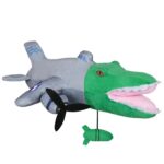 Jucarie Moale de Plus Italian Brainrot, Embo, cu Agatatoare, Model Bombardiro Crocodilo Avion, Jucarie Moale pentru Copii, 28 x 10 cm, Verde