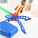 Jucarie pentru copii, Embo, lansator rachete cu piciorul, 3 rachete fara lumini - imagine 5