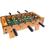 Masa de fotbal cu teren si 18 jucatori Embo, 6 manere, cu tablou pentru scor, din metal, lemn si ABS, 50 x 25 x 18 cm, cu picioare, pentru copii/adulti