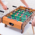 Masa de Fotbal cu Teren si 18 Jucatori Embo, 6 Manere, cu Tablou pentru Scor, din Metal, Lemn si ABS, 69 x 36.5 x 23 cm, cu Picioare, pentru copii/adulti - imagine 4