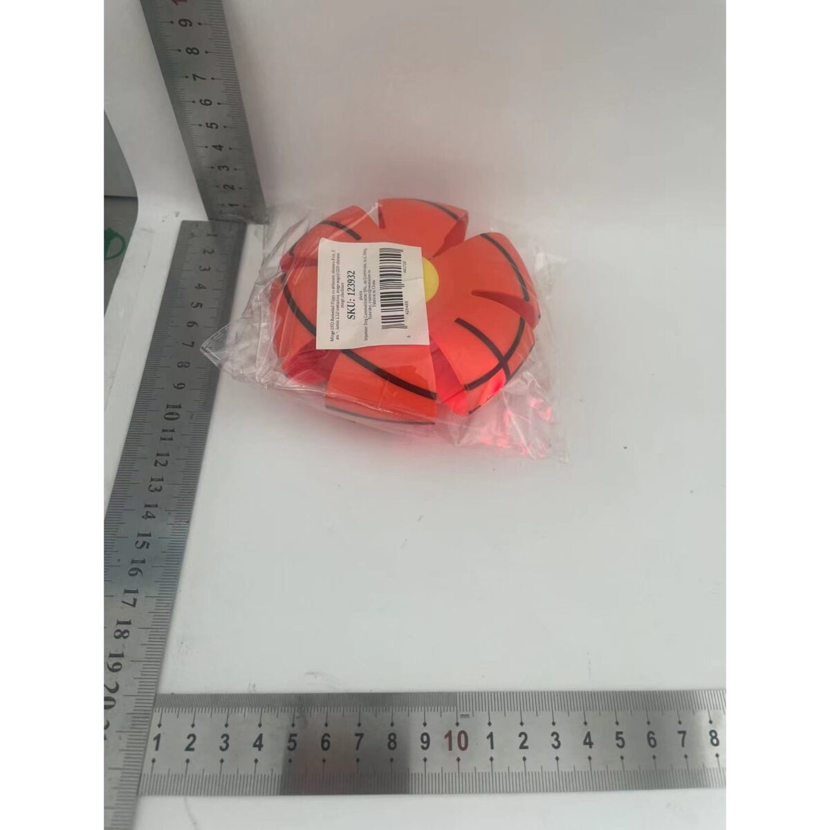 Minge UFO Basketball Embo cu deformare, diametru 8 cm, 3 ani +, lumini LED interactiva, minge magică OZN zburator, minge zburătoare - imagine 6