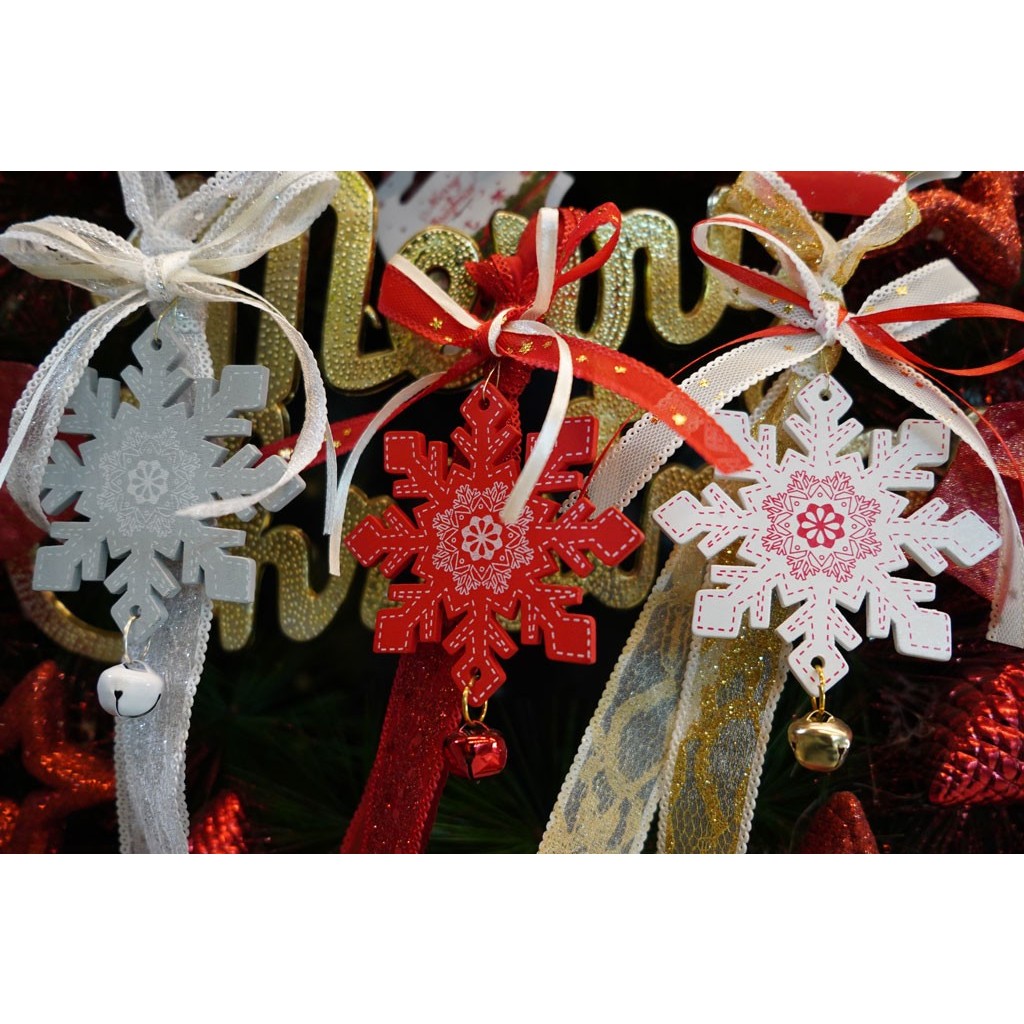 ornament-de-brad-fulg-de-nea-flippy-alb-lemn-25-cm-61f10a7d0a9ae.jpg Ornament de brad fulg de nea, Embo, alb, lemn, 25 cm - imagine 6