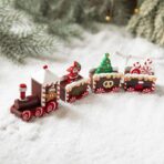 Ornament Decoratiune de Craciun Tren Pictat, Embo, Tip Ornament Jucarie de Decor pentru Craciun, din Lemn 20 cm, Tren Figurina de Craciun, Maro inchis