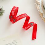 Panglica Decorativa cu Tematica de Craciun, Embo, Set din 4 bucat + 1 Rulon Ata Rosie Alba, Panglica pentru Cadou de Craciun Brad si Decor, 2 M per bucata, Model Acadele, Rosu - imagine 3