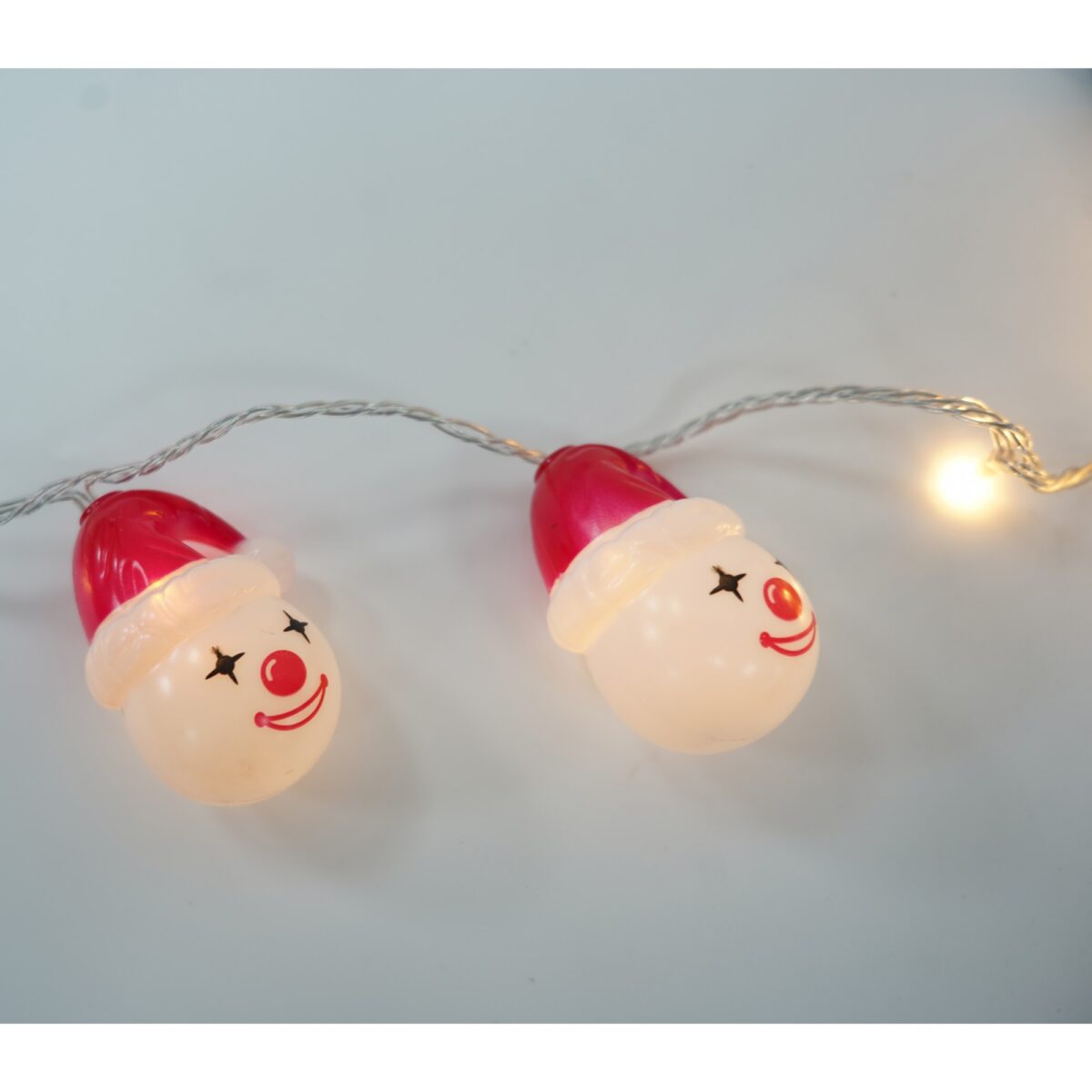 Set 10 Ornamente pentru Instalatie, Embo, Atasare la Instalatia de Craciun, Design Festiv, Protectie Becuri Instalatie, Rezistente la Zapada, Interior/ Exterior, Model Clown - imagine 5